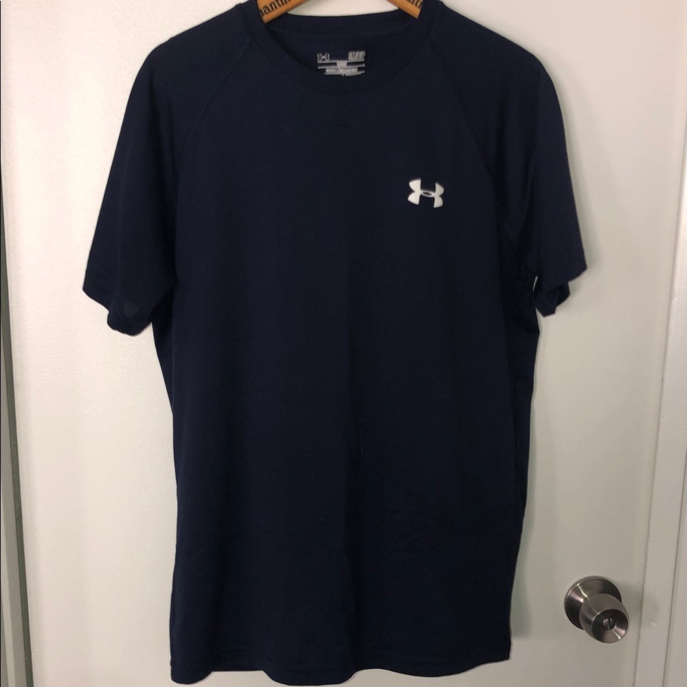 EUC MEN’S UNDER ARMOR SHORT SLEEVE